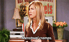 Rachel de friends diciendo cólicos menstruales